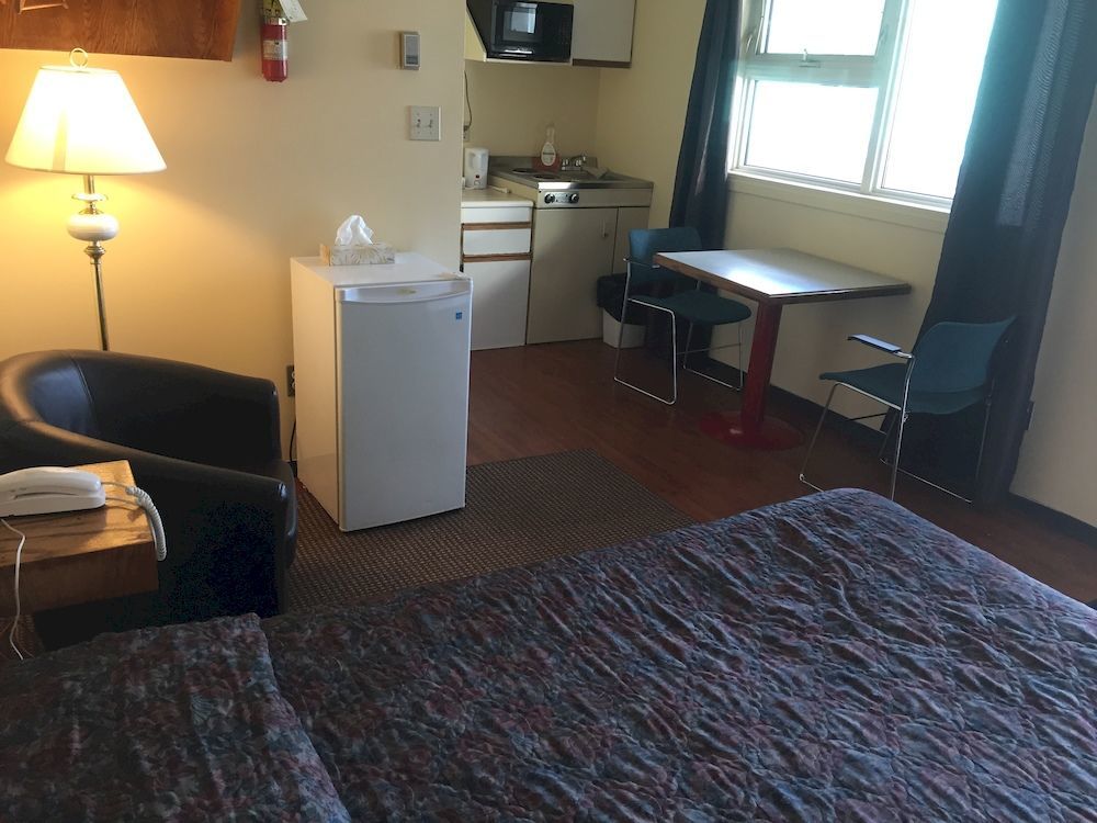 Northern Lites Motel Yellowknife Eksteriør bilde